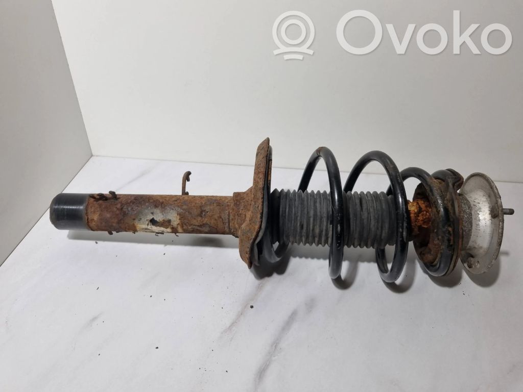 BMW X3 E83 Front shock absorber with coil spring 