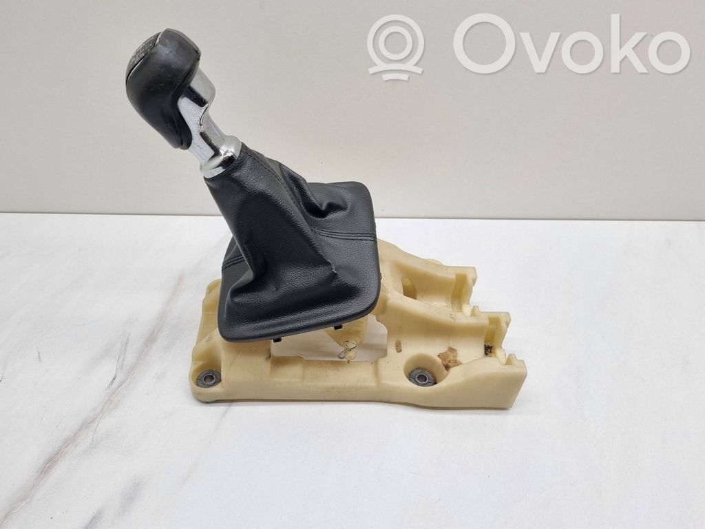 KIA Ceed Gear shifter/selector 