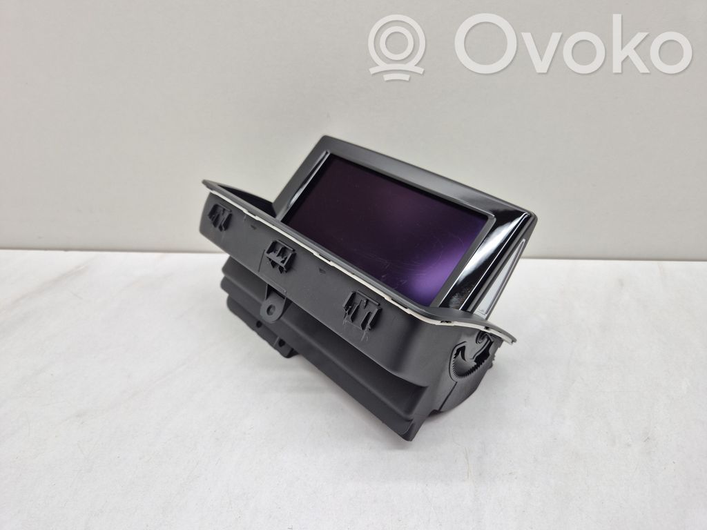 Audi Q3 8U Bildschirm / Display / Anzeige 