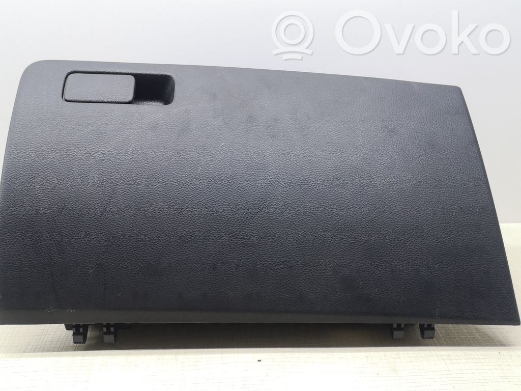 KIA Stonic Tapa/cubierta de la guantera 