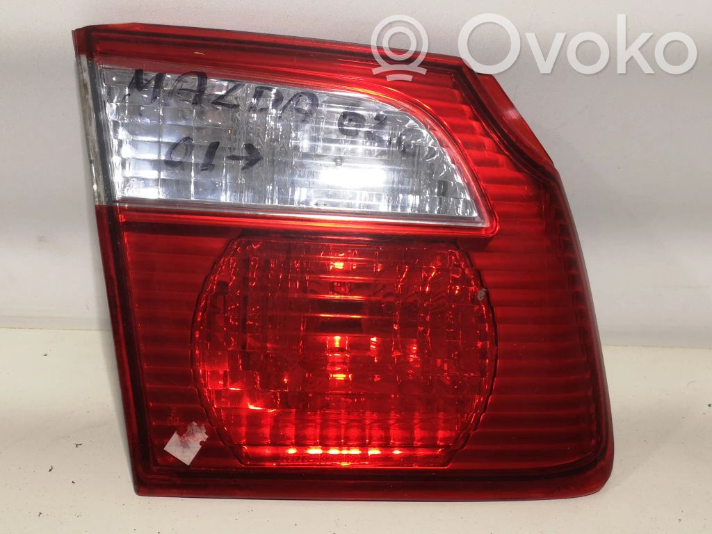 Mazda 626 Aizmugurējais lukturis pārsegā 