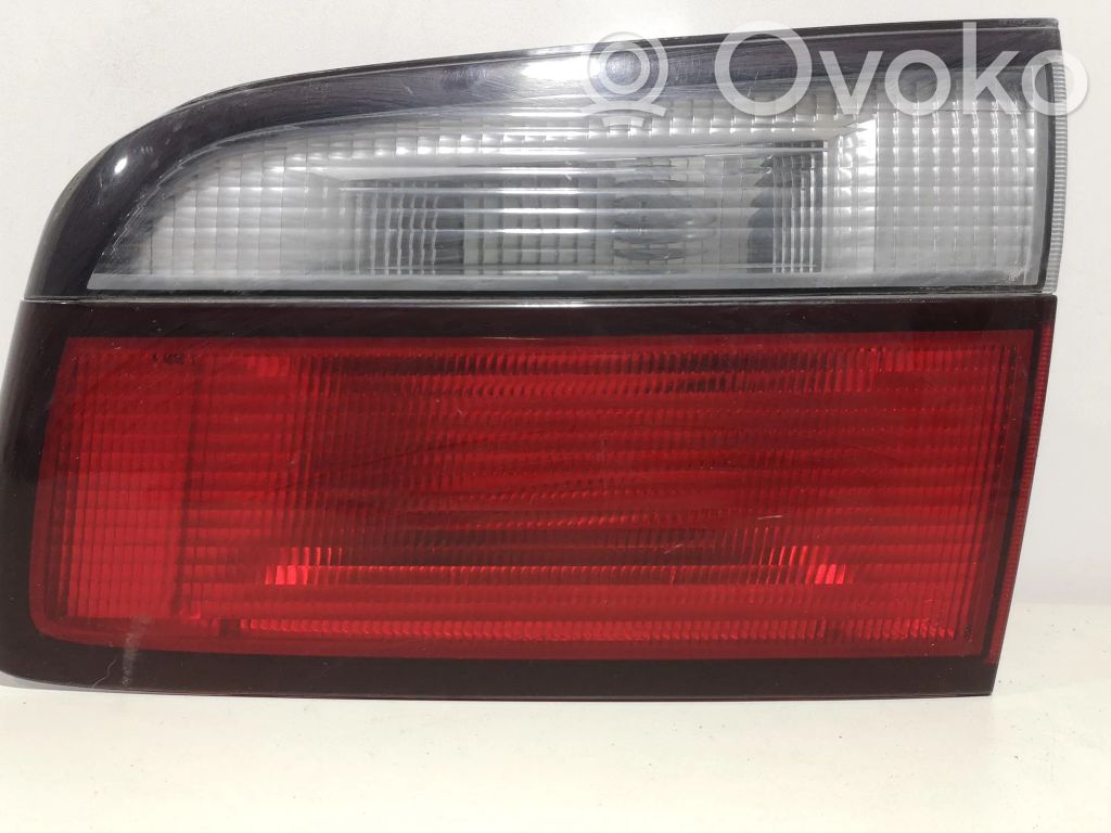 Mazda 626 Tailgate rear/tail lights 