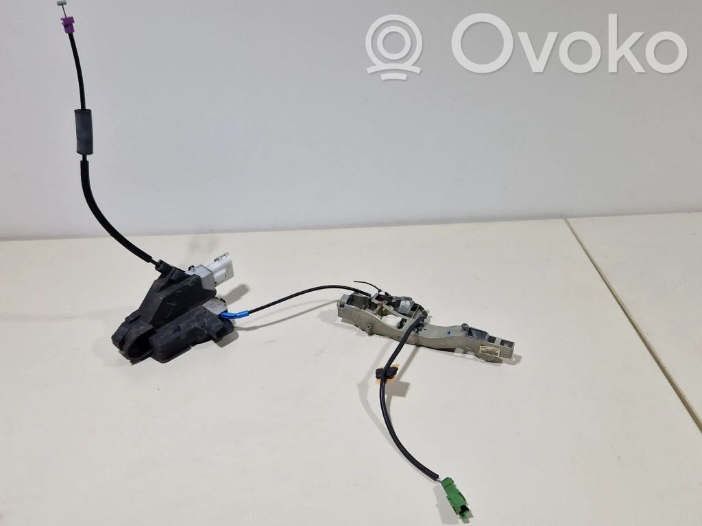Citroen C6 Front door lock 