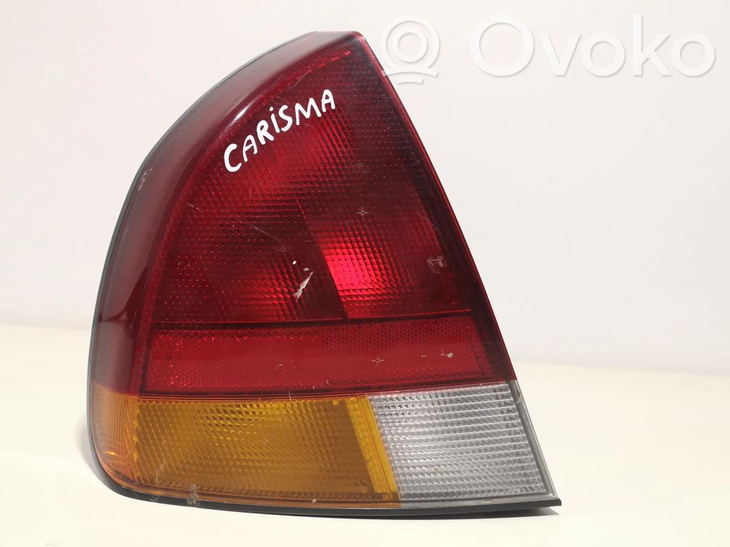 Mitsubishi Carisma Feux arrière / postérieurs 