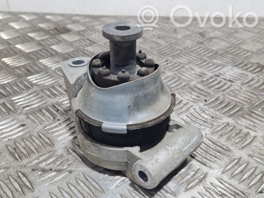 Engine mount bracket   24427641,13347071