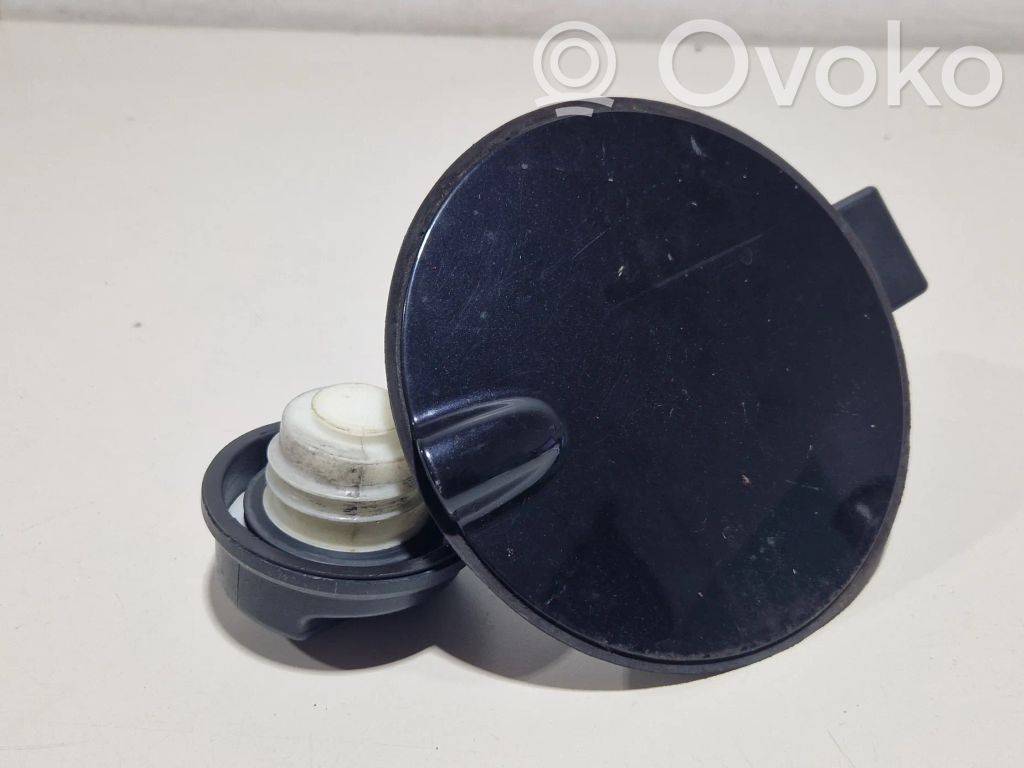 Opel Corsa D Fuel tank cap 