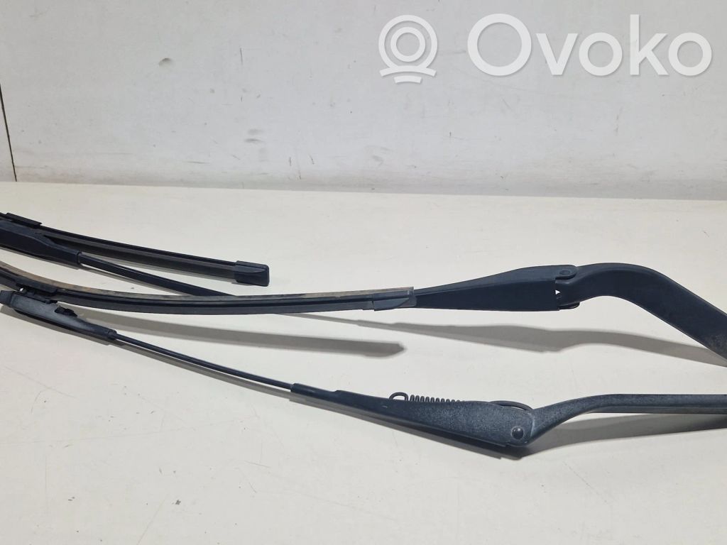 BMW X1 E84 Set lamele ștergător far 