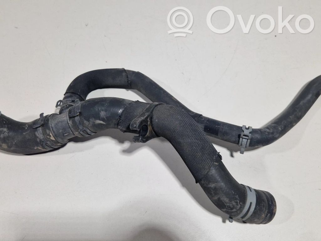 Volkswagen Polo V 6R Engine coolant pipe/hose 