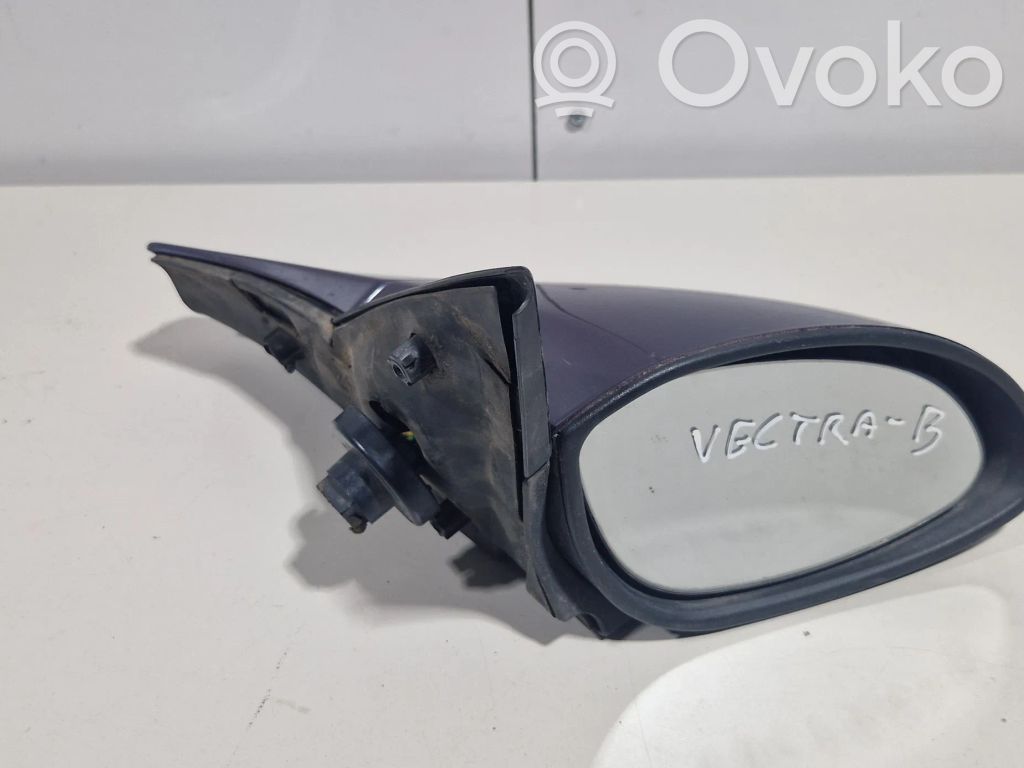 Opel Vectra B Front door electric wing mirror 