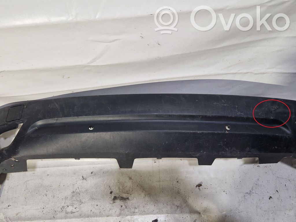 Renault Megane III Moldura inferior del parachoques trasero 