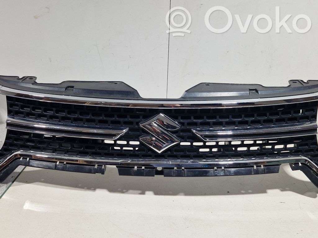 Suzuki Ignis Etupuskurin ylempi jäähdytinsäleikkö 
