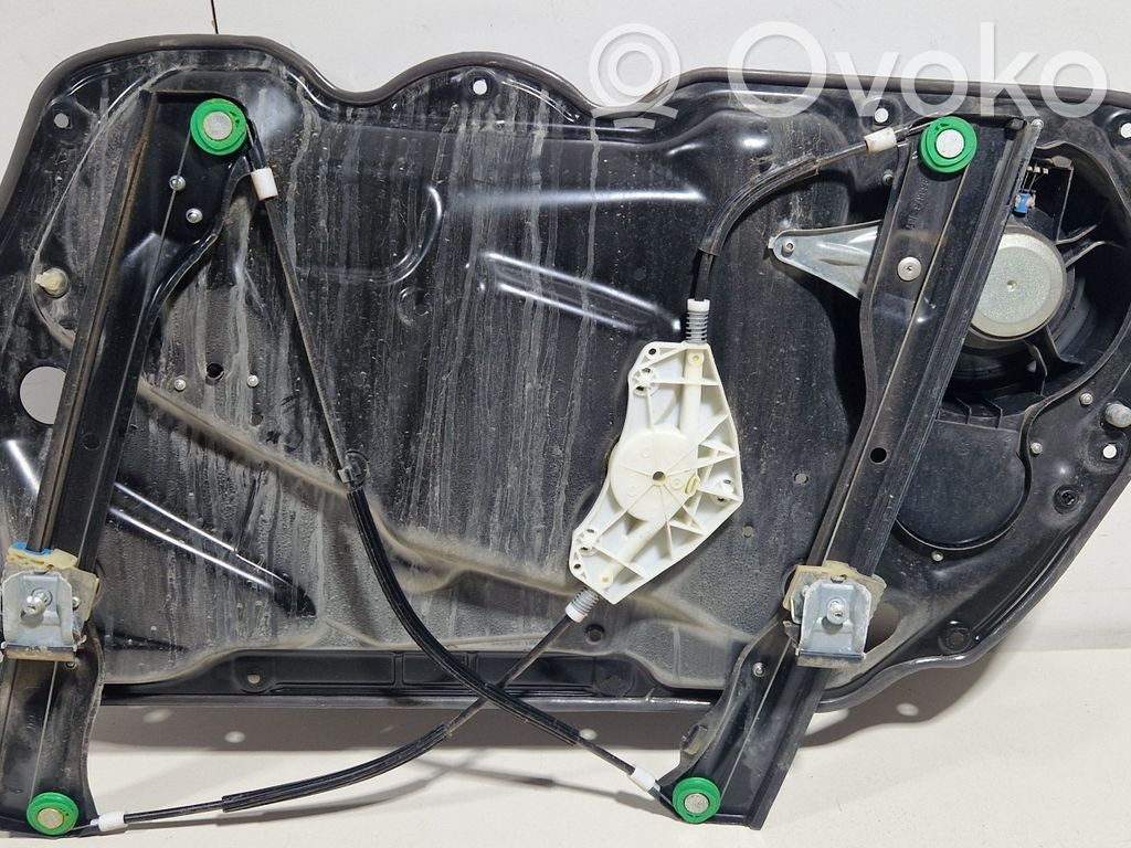 Volkswagen PASSAT B7 Mechanizm podnoszenia szyby przedniej bez silnika 