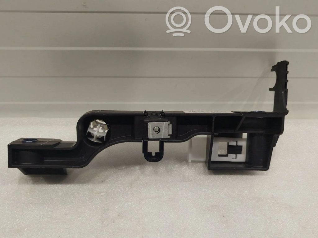 Dodge RAM Headlight/headlamp mounting bracket 