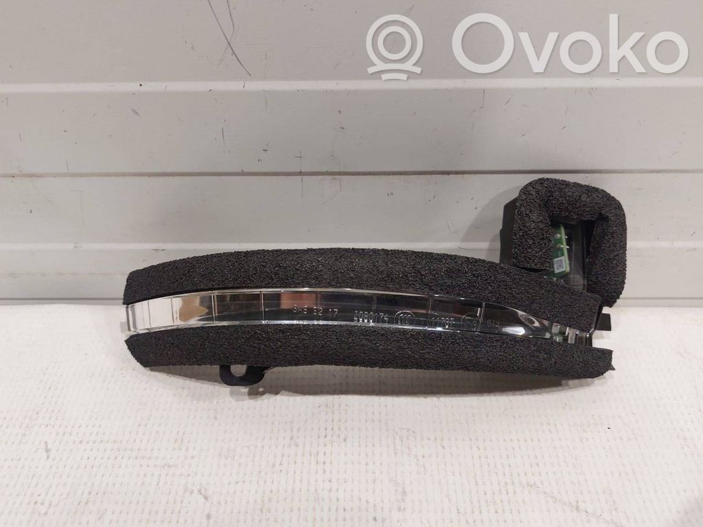 Mirror indicator light   68318296AA