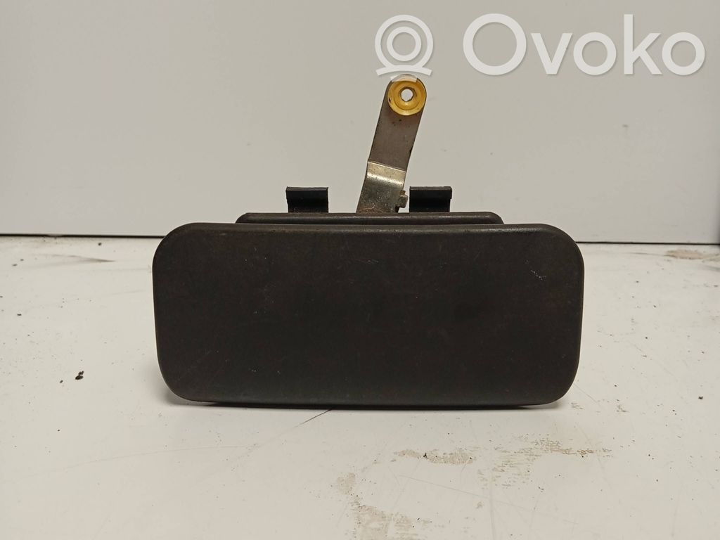 Manecilla externa puerta delantera   V22401