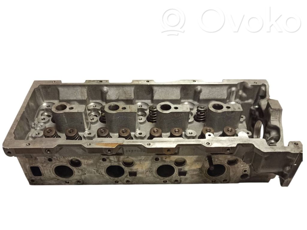 Mercedes-Benz Sprinter W906 Engine head 