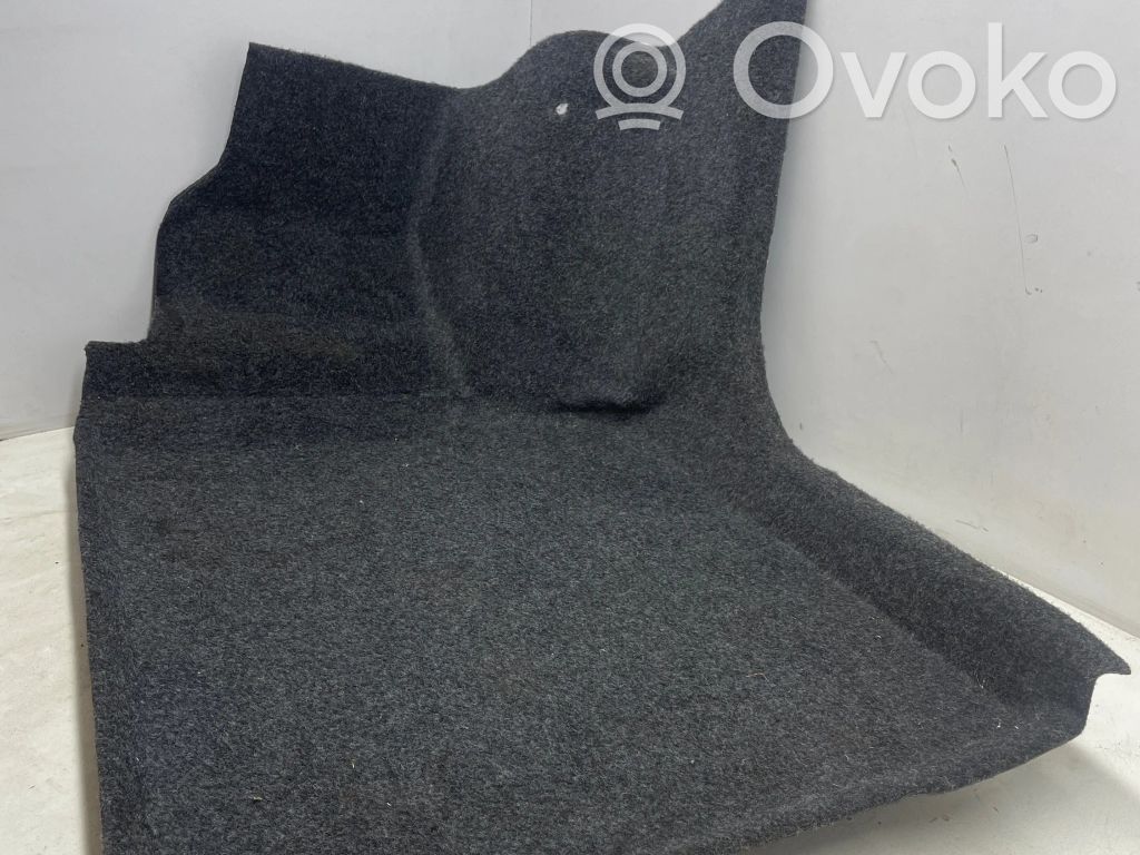 Front floor carpet liner