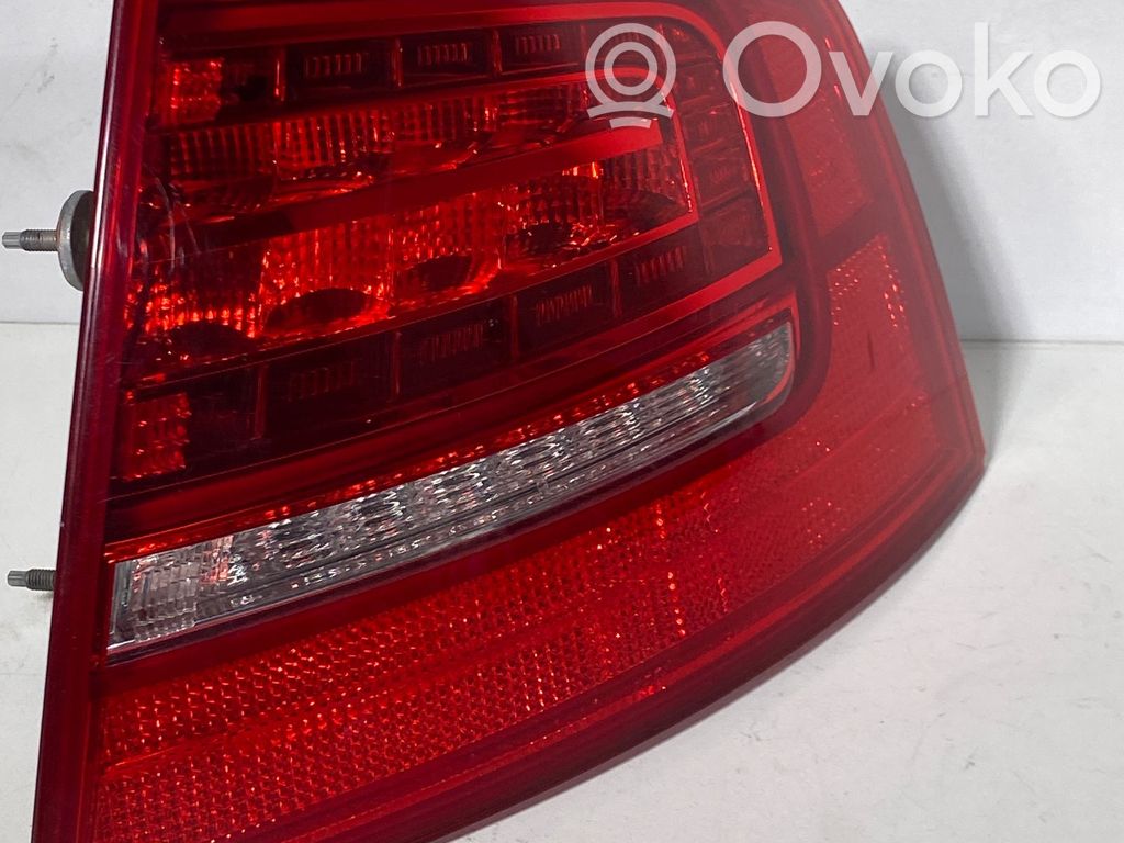 Rear/tail lights   375002,24102016