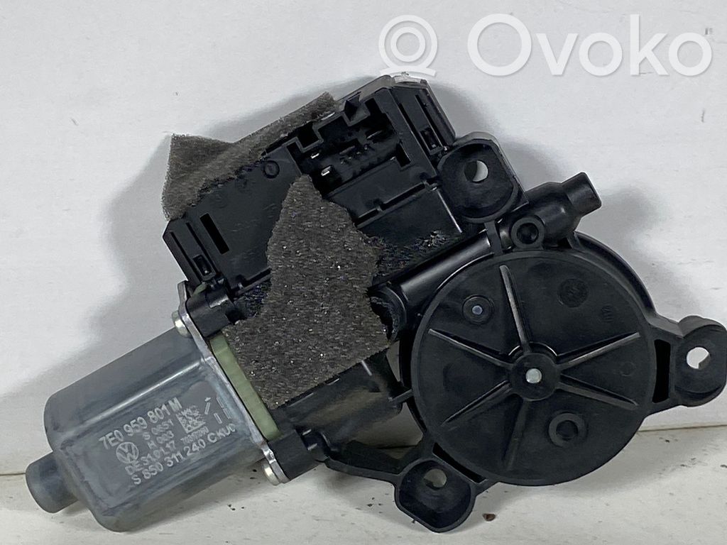 Volkswagen Transporter - Caravelle T6 Silnik regulatora szyby drzwi przednich 