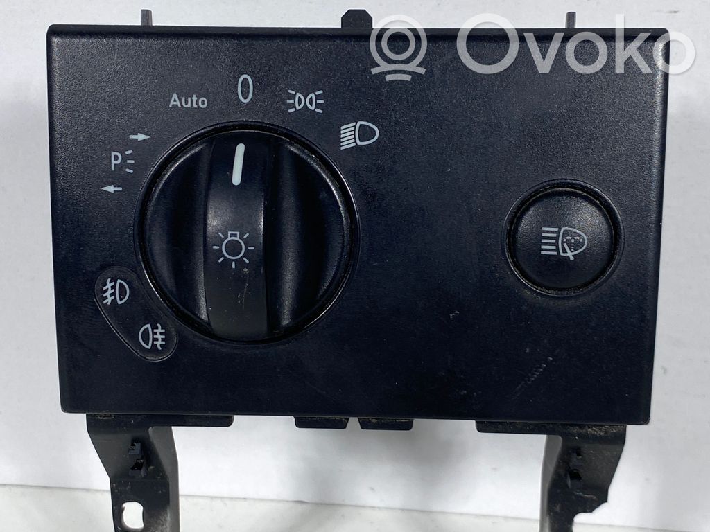 Mercedes-Benz Vito Viano W639 Light switch 