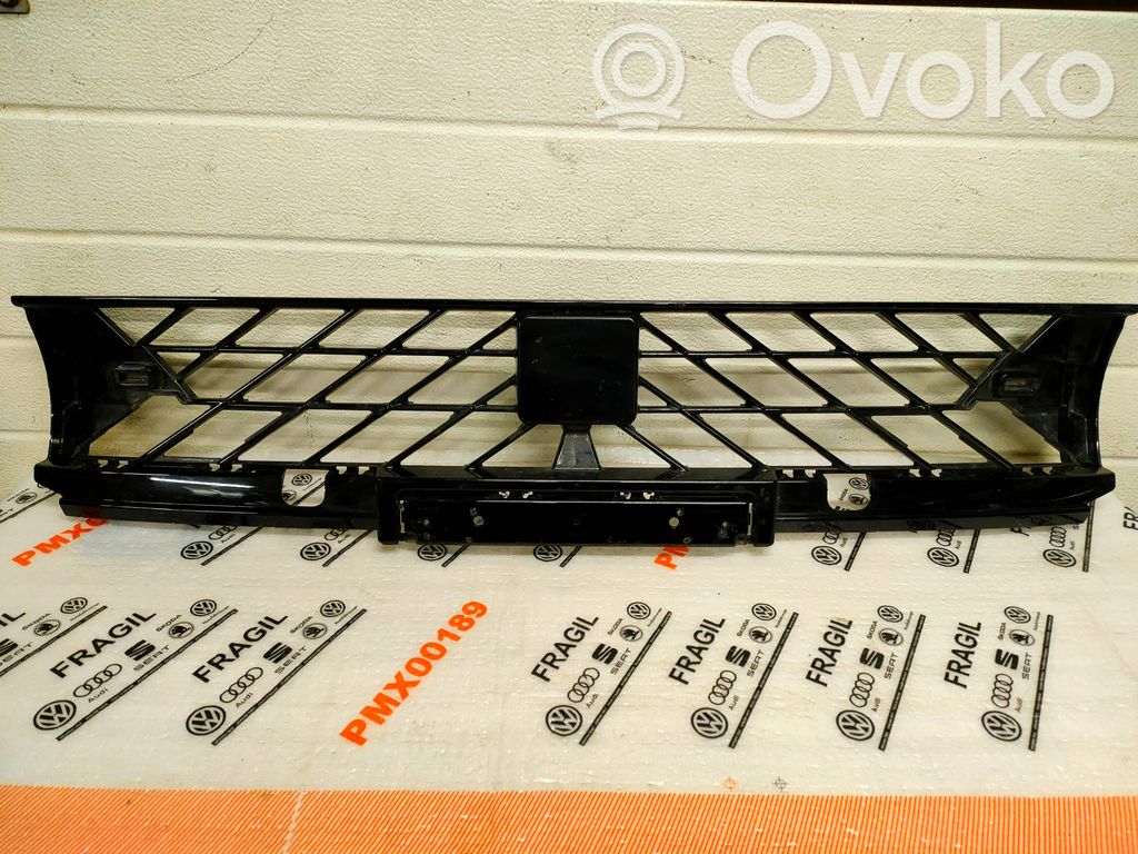 Front bumper lower grill   5FF853667A