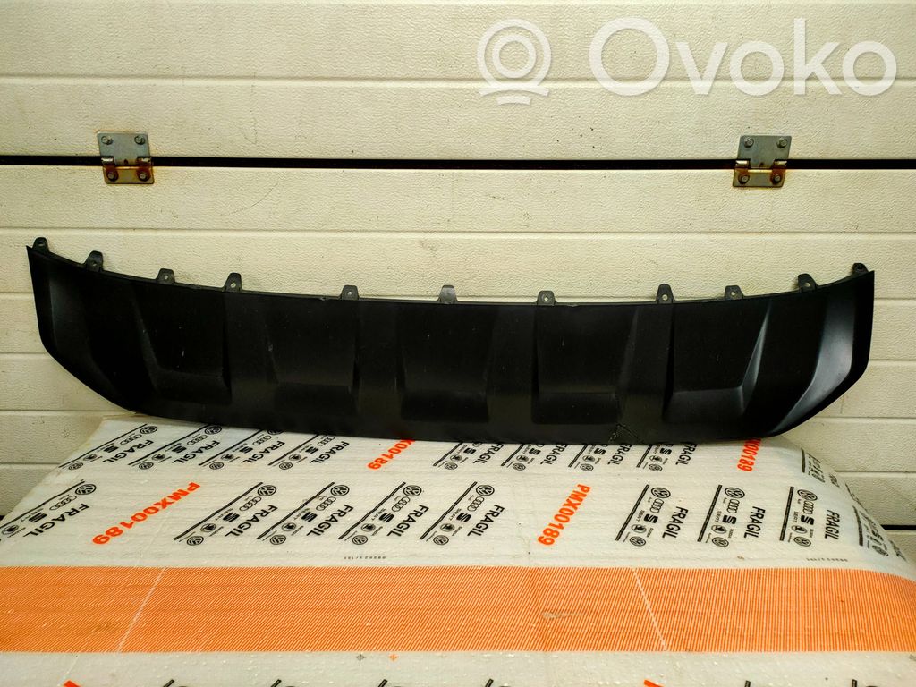 Audi Q7 4M Front bumper lip 