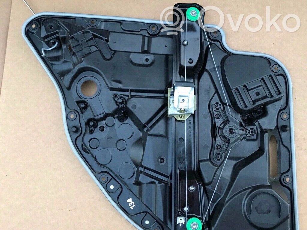 Mercedes-Benz GLC X253 C253 Mechanizm podnoszenia szyby tylnej bez silnika 
