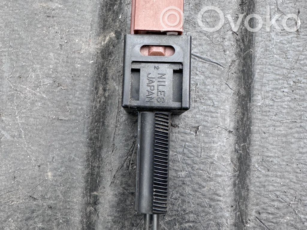 Infiniti M30 Brake pedal sensor switch 