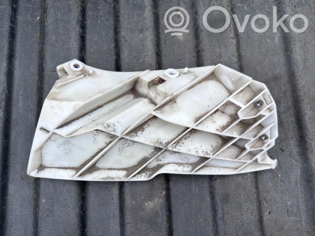 Infiniti FX Front bumper mounting bracket 