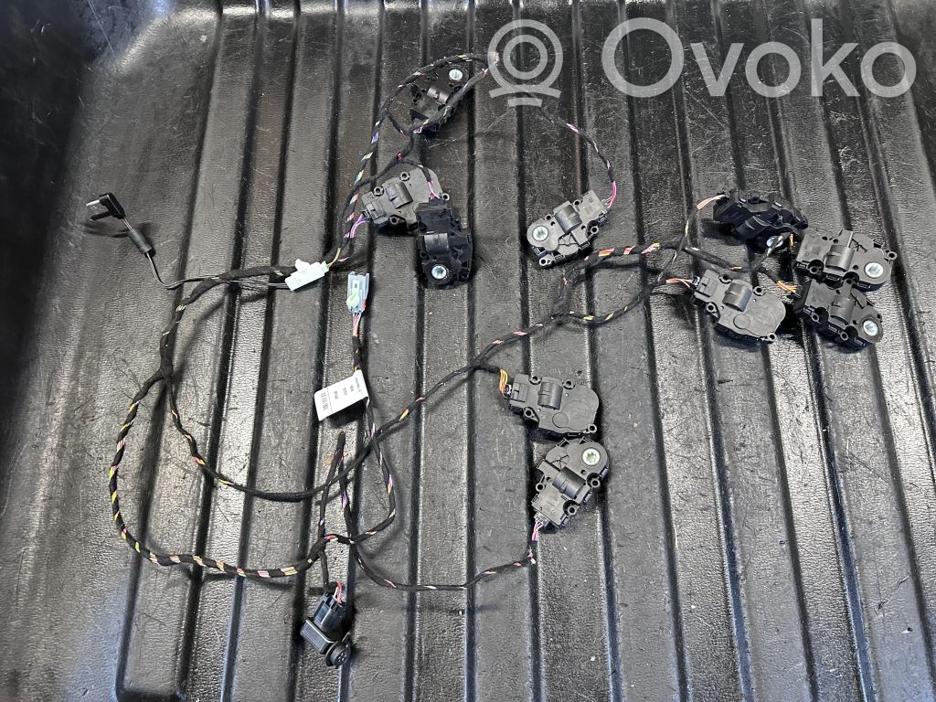 Land Rover Discovery 5 Motor/activador trampilla de calefacción 