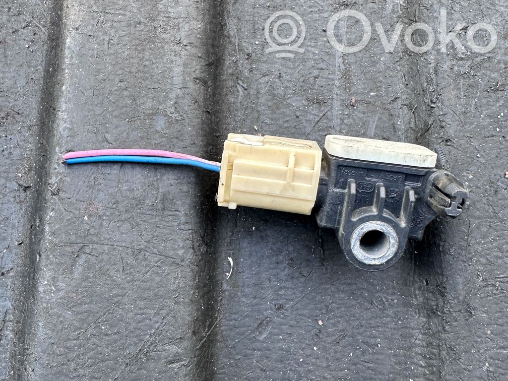 Infiniti M30 Airbagsensor Crashsensor Drucksensor 