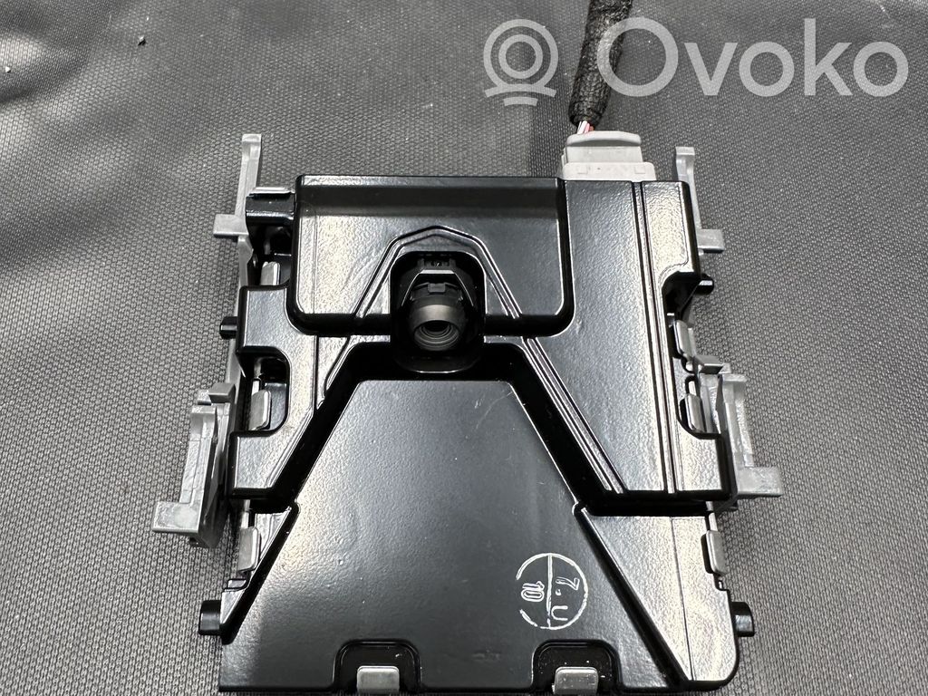 Lexus RX 450H Windshield/windscreen camera 