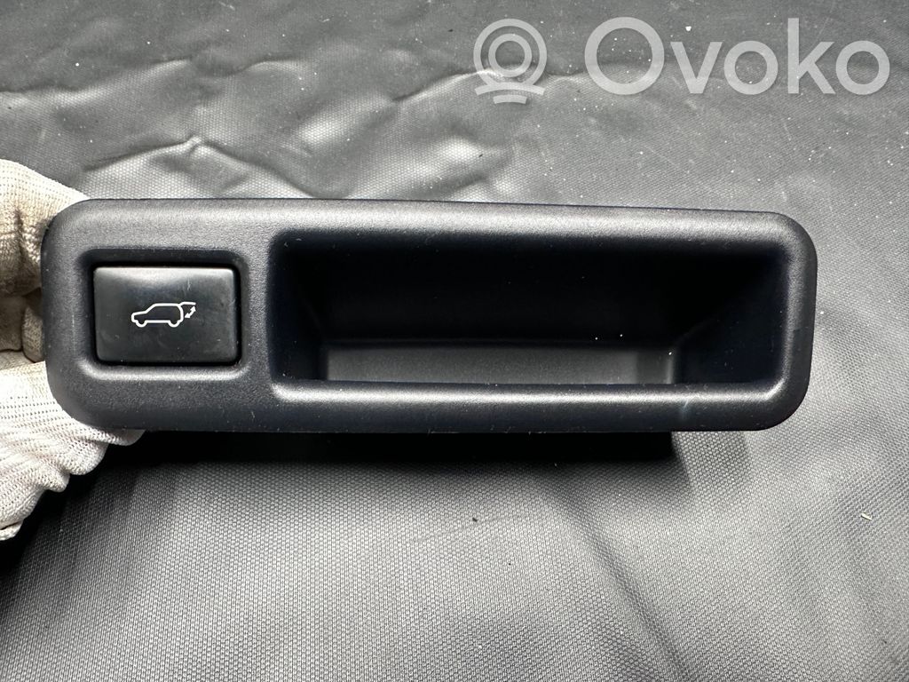 Lexus RX 450H Botón interruptor de maletero abierto 