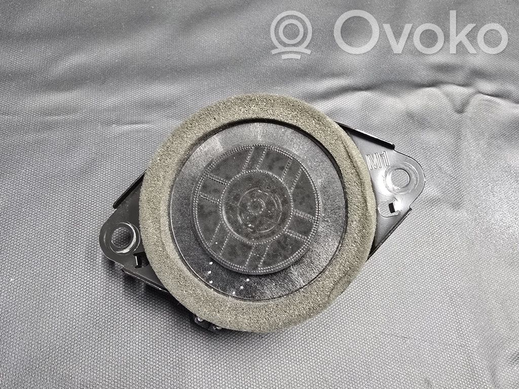 Lexus RX 450H Altavoz del panel 