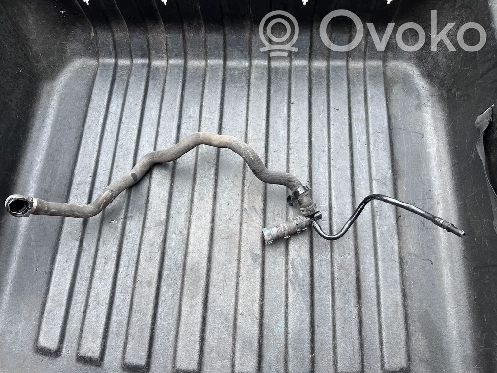 Land Rover Discovery 5 Conductă/furtun lichid de răcire motor 