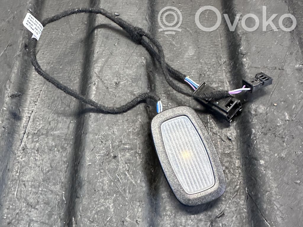 Mercedes-Benz E W213 Luz del asiento delantero 