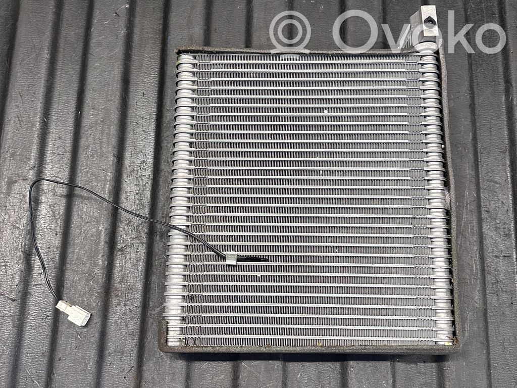 Infiniti FX Radiator aerotermă 