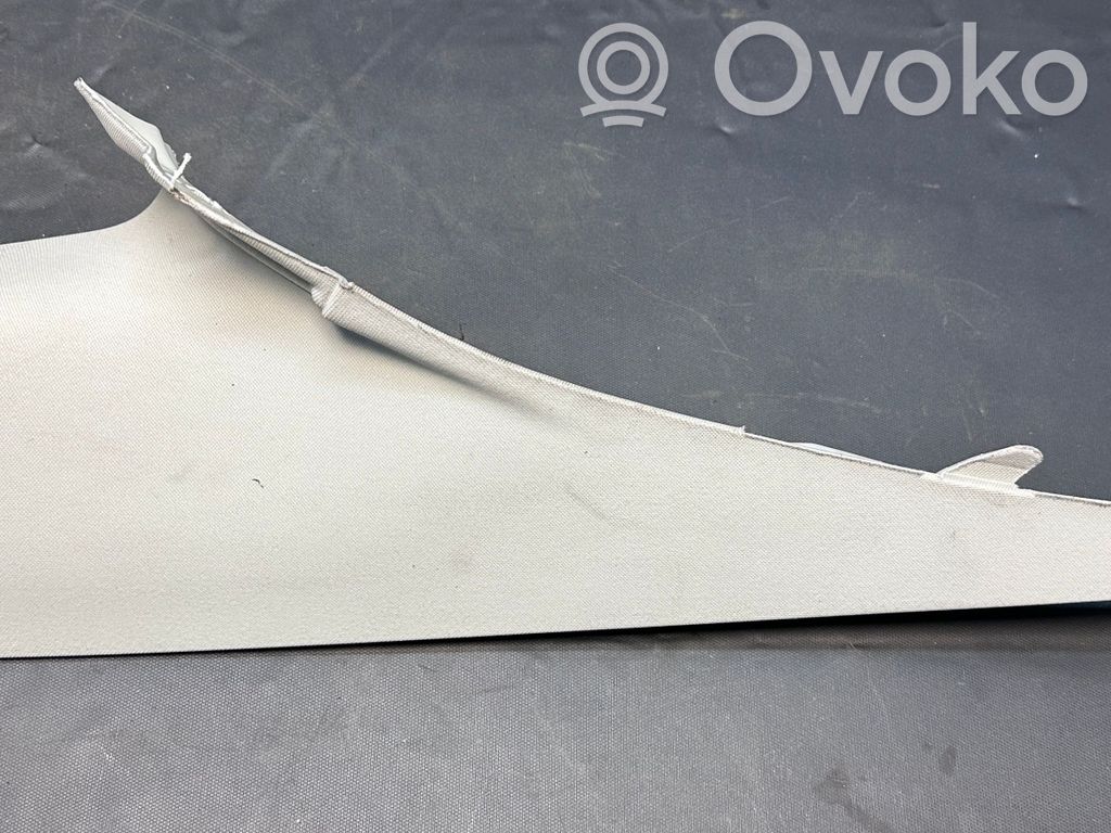 Volvo S90, V90 Pilar (D) (superior) 
