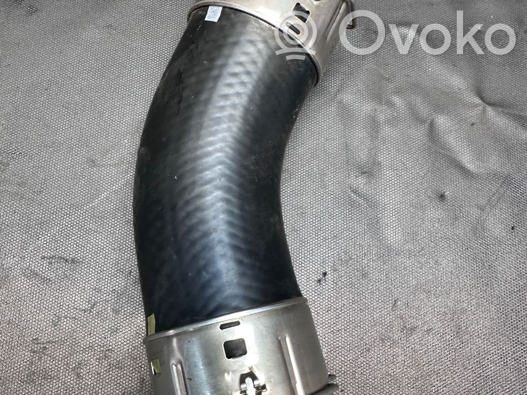 Toyota Hilux VIII Furtun/conductă intercooler 