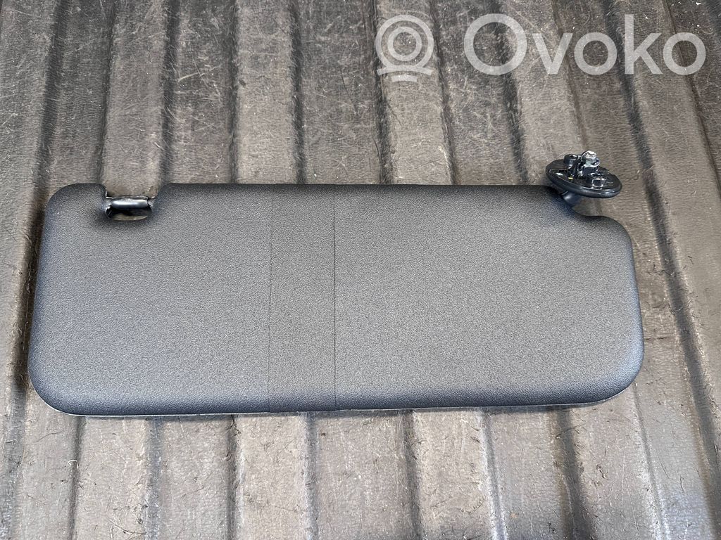 Toyota Hilux VIII Aletta parasole 