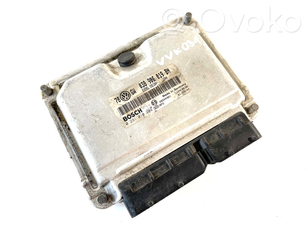 Volkswagen PASSAT B5.5 Engine control unit/module 
