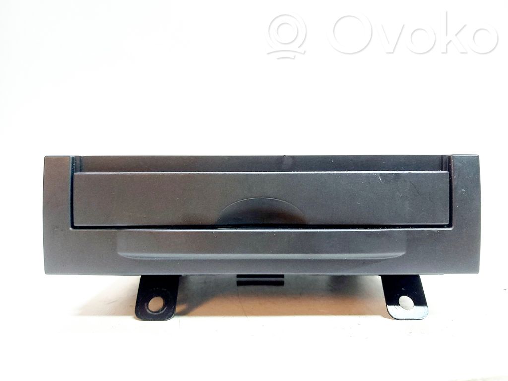 Navigation unit CD/DVD player   31215512