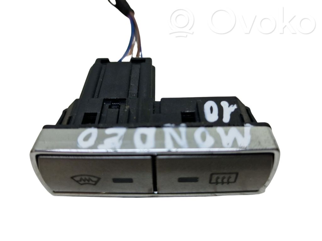 Ford Mondeo MK IV Windscreen/window heater switch 