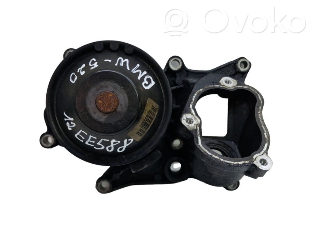 BMW 5 F10 F11 Water pump 