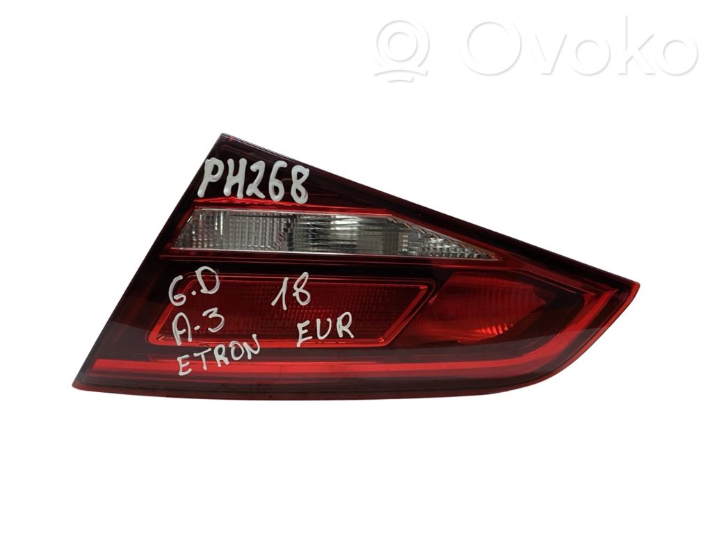 Audi A3 S3 8V Takaluukun takavalot 