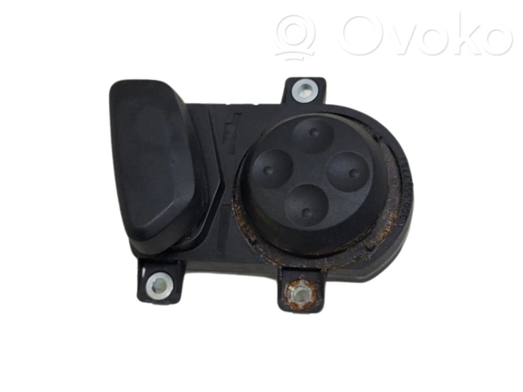 Volkswagen PASSAT B7 Interruptor de control del asiento 