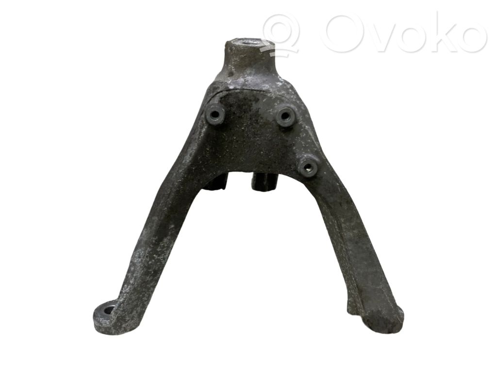Audi A4 S4 B9 Engine mounting bracket 