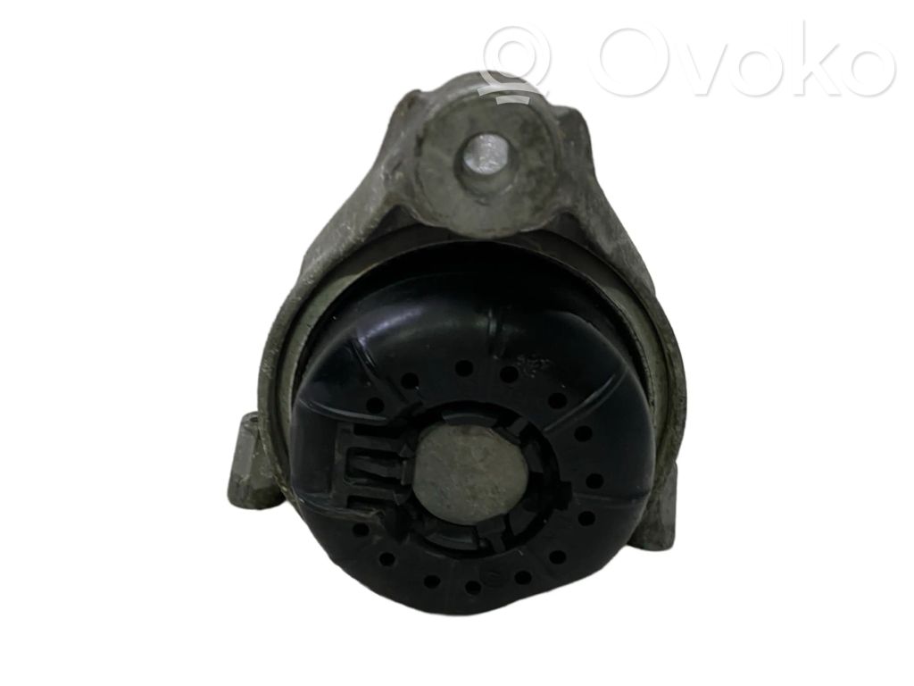 Audi A4 S4 B9 Engine mount bracket 