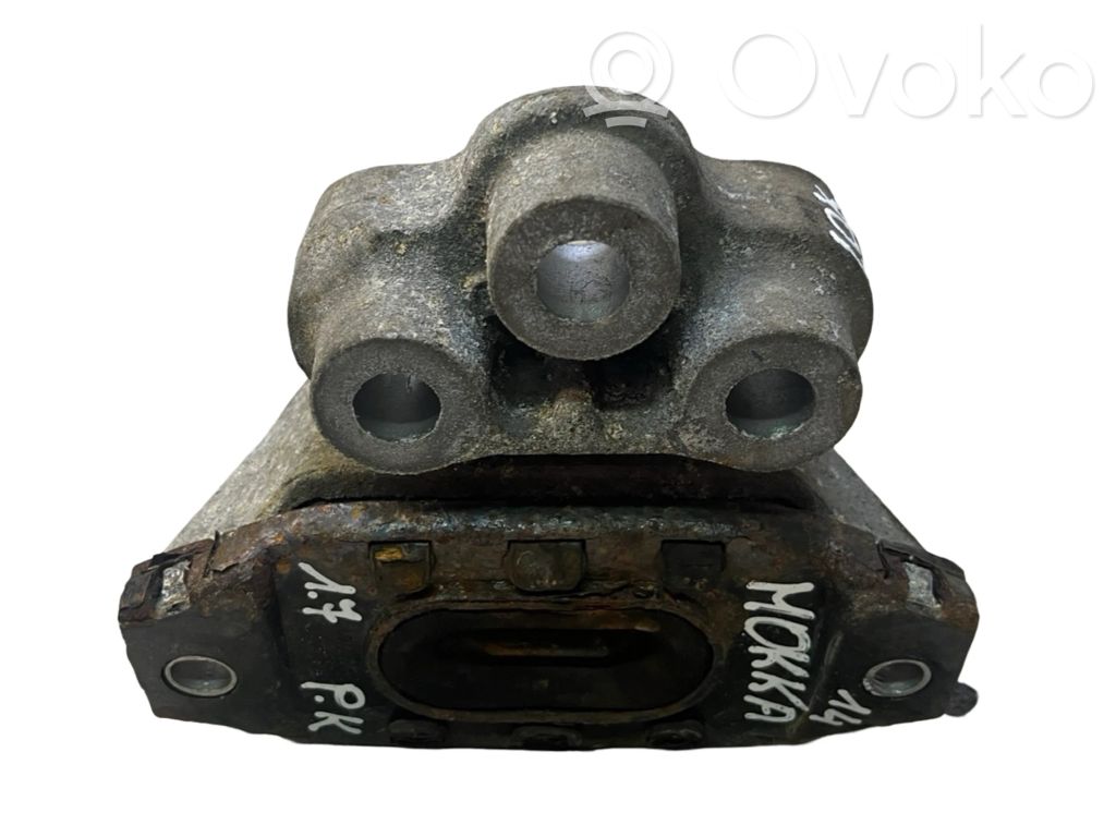 Opel Mokka Engine mount bracket 