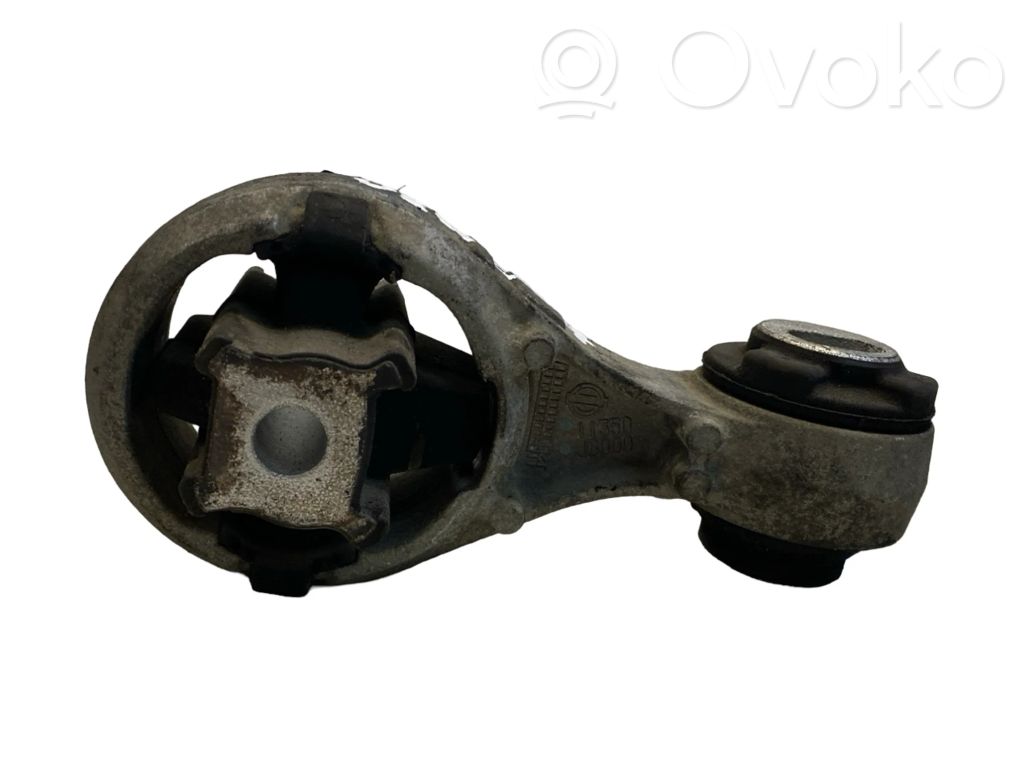 Nissan Qashqai+2 Engine mount bracket 
